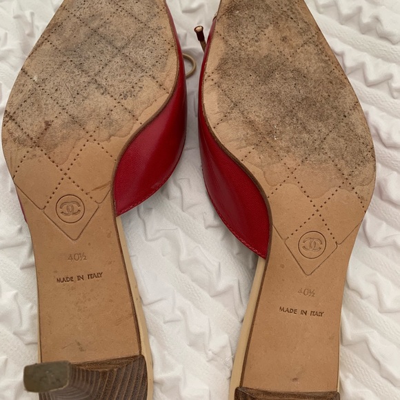 💯Authentic CHANEL  Pointed toe Leather Mules - Picture 6 of 6